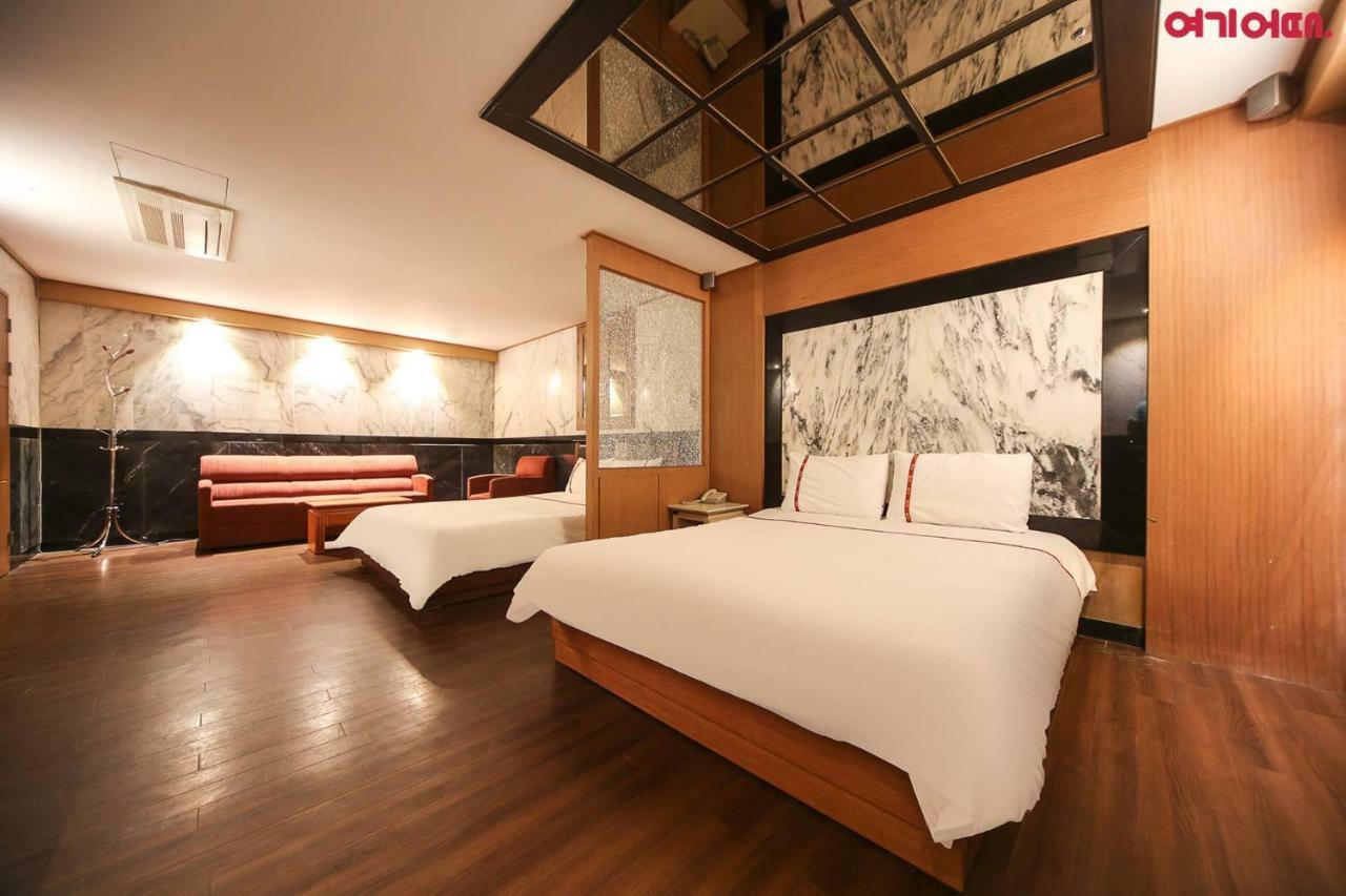 Signature Hotel Seoul Exterior photo
